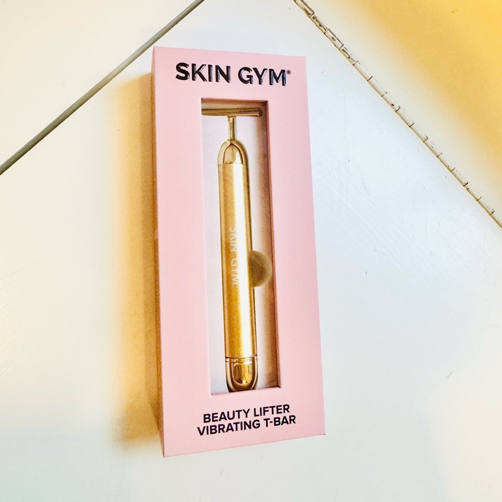 Skin Gym Beauty Lifter Vibrating T-Bar Gold Face Massager NIB
